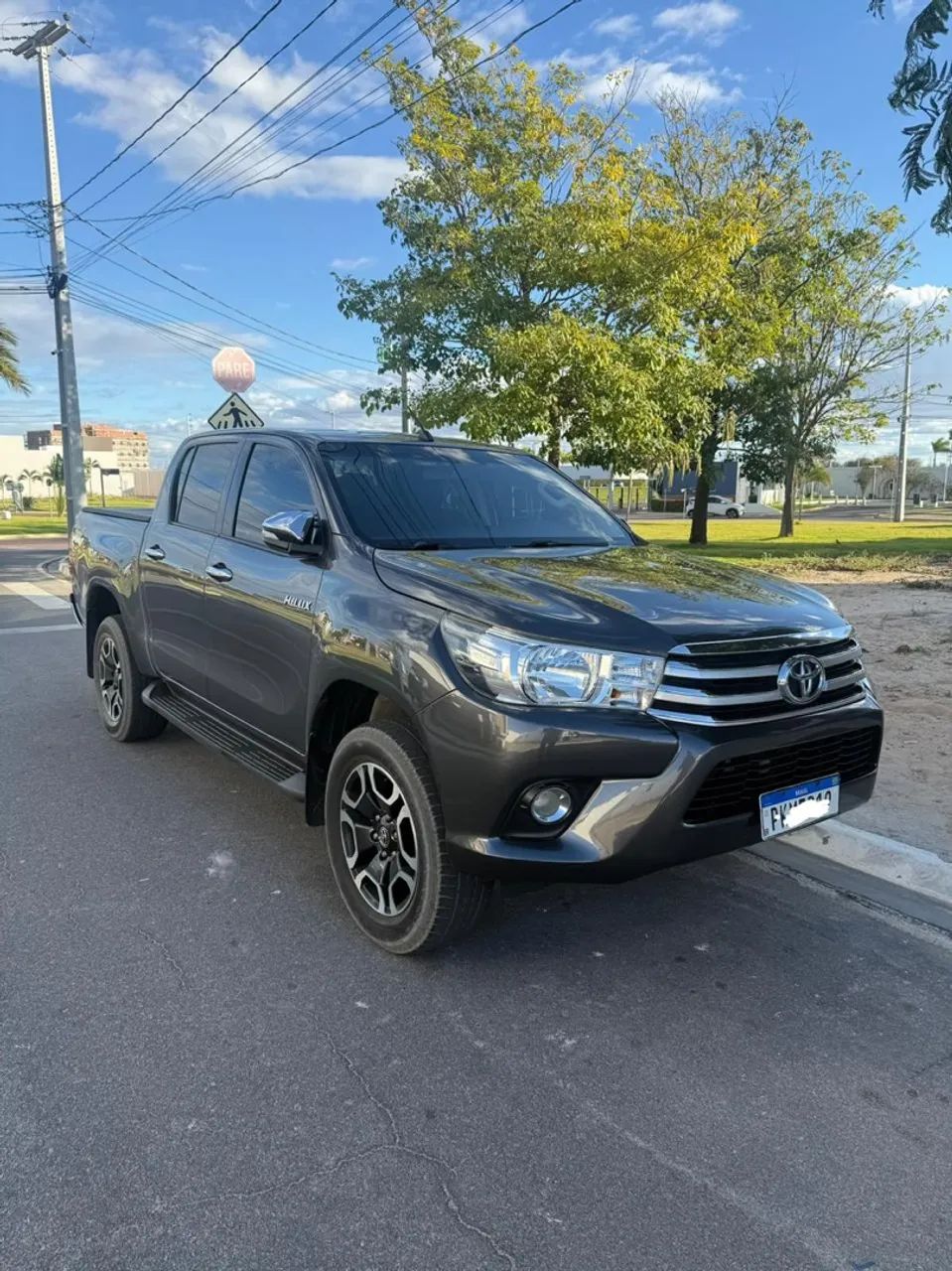 Toyota Hilux CD 4X4 2.8 DIESEL AUT. 2017