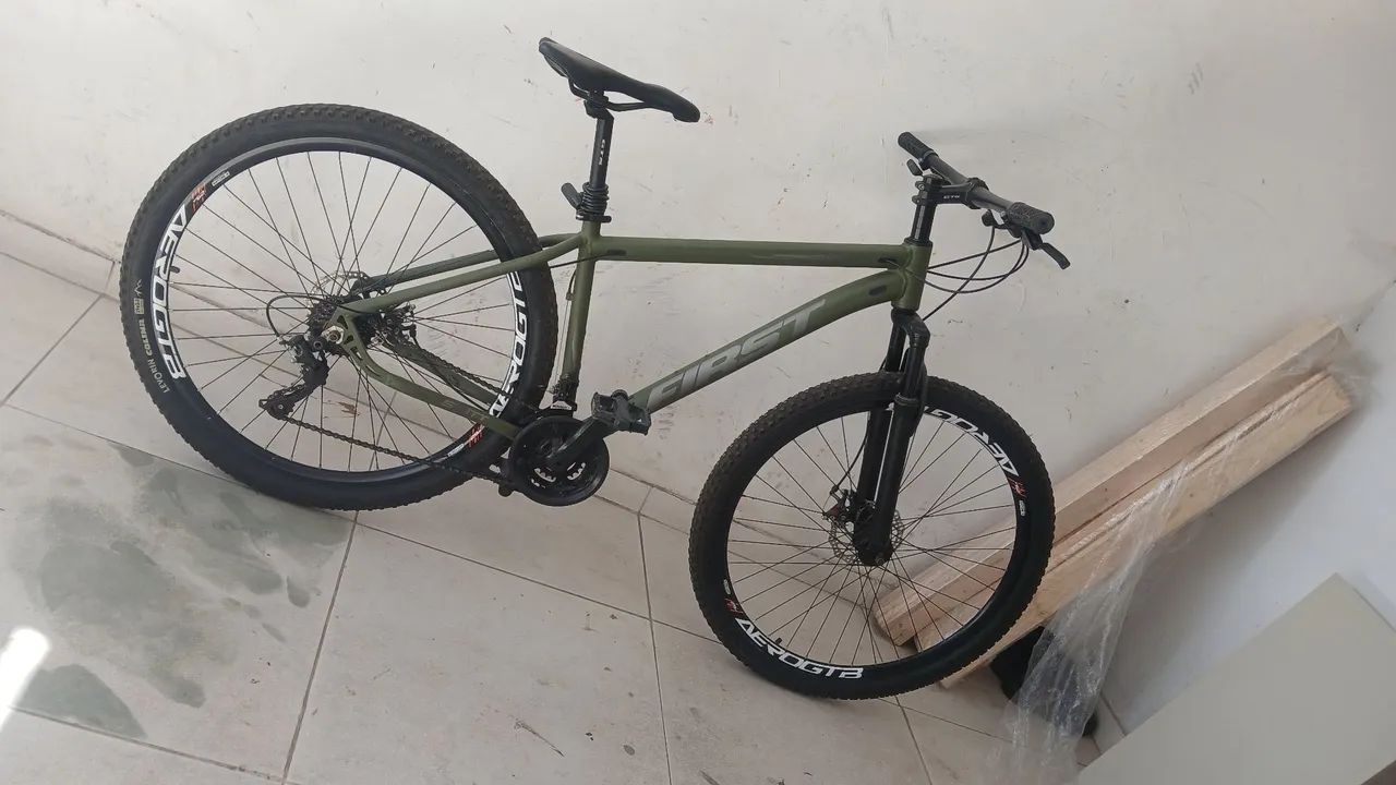 Bicicleta aro 29 - Foto 5