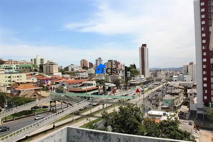 Sala Comercial em Graça com 115 m² , 1 vaga(s). - Foto 5