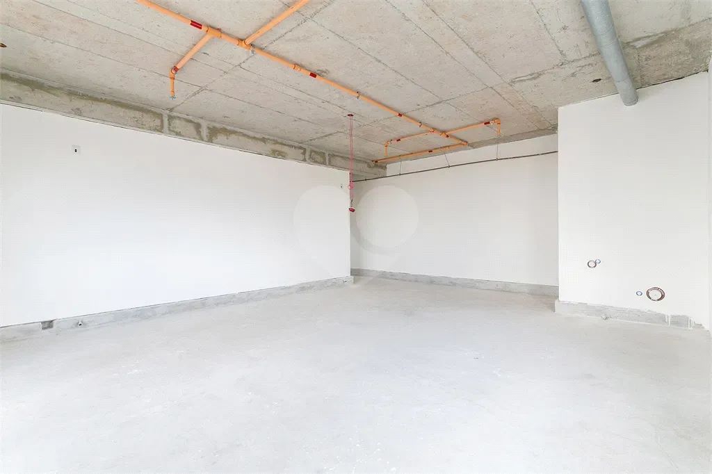 United Work / sala comercial com 60m² / 2 vagas de garagem / proximo ao metro