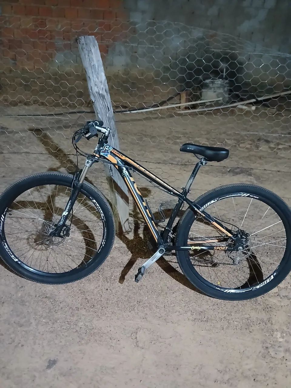 Bicicleta aro 29 Caloi Sport Explorer 