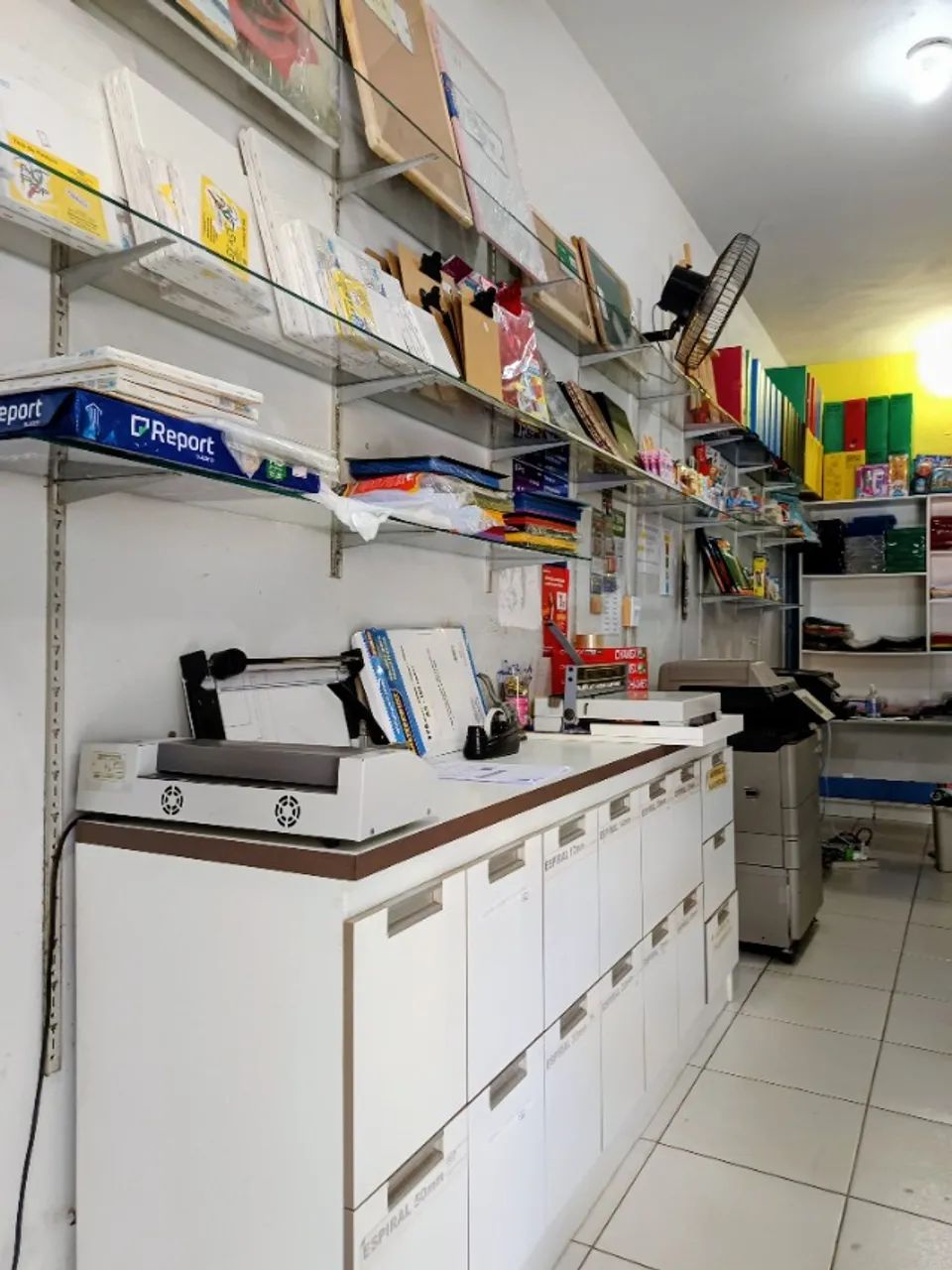 Venda de Papelaria montada! Imperdível! Negociamos no ZAP do proprietário * - Foto 2