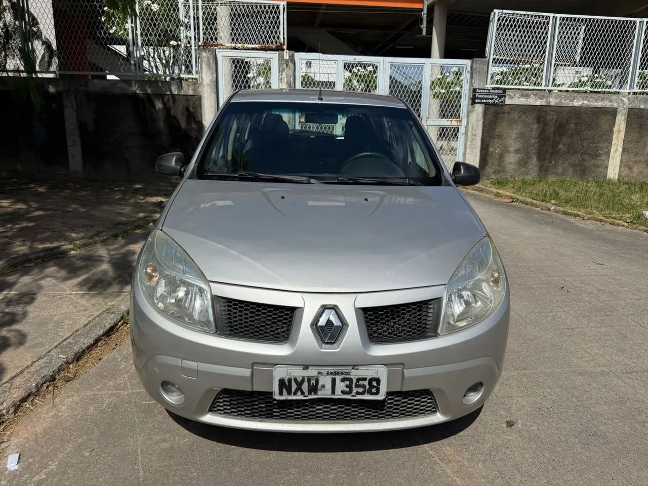 Renault Sandero SANDERO Expression Hi-Flex 1.0 16V 5p 2011