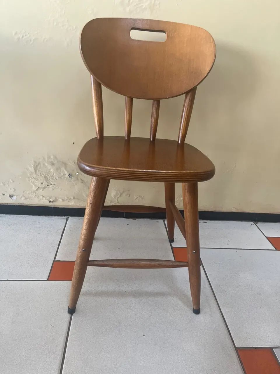 Mesa e cadeira de madeira  - Foto 5