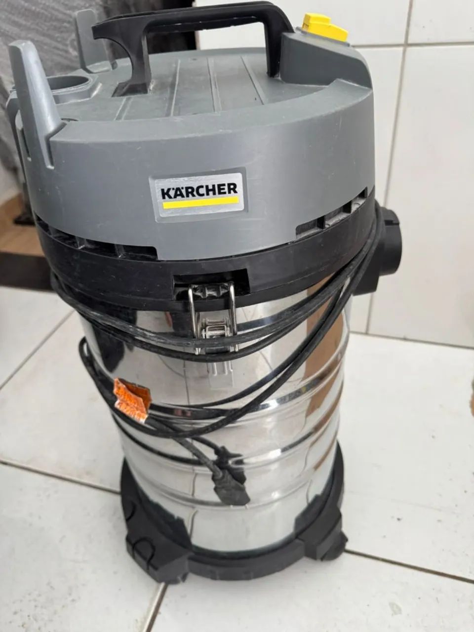 Karcher Lote enorme de máquinas e produtos de limpeza pra queimar  - Foto 2