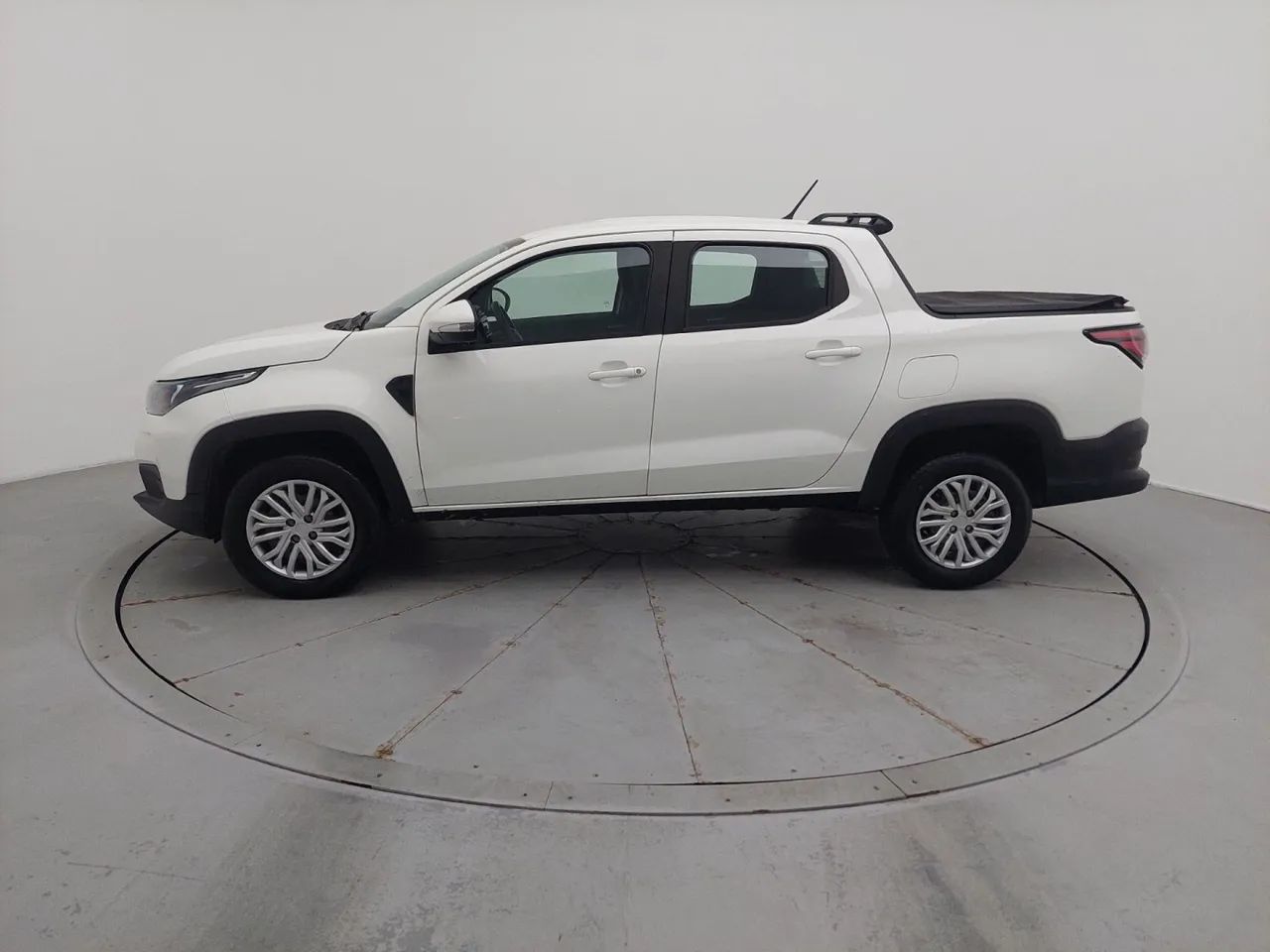 Fiat Strada Freedom 1.3 Flex 8V CS Plus 2024 - Foto 2