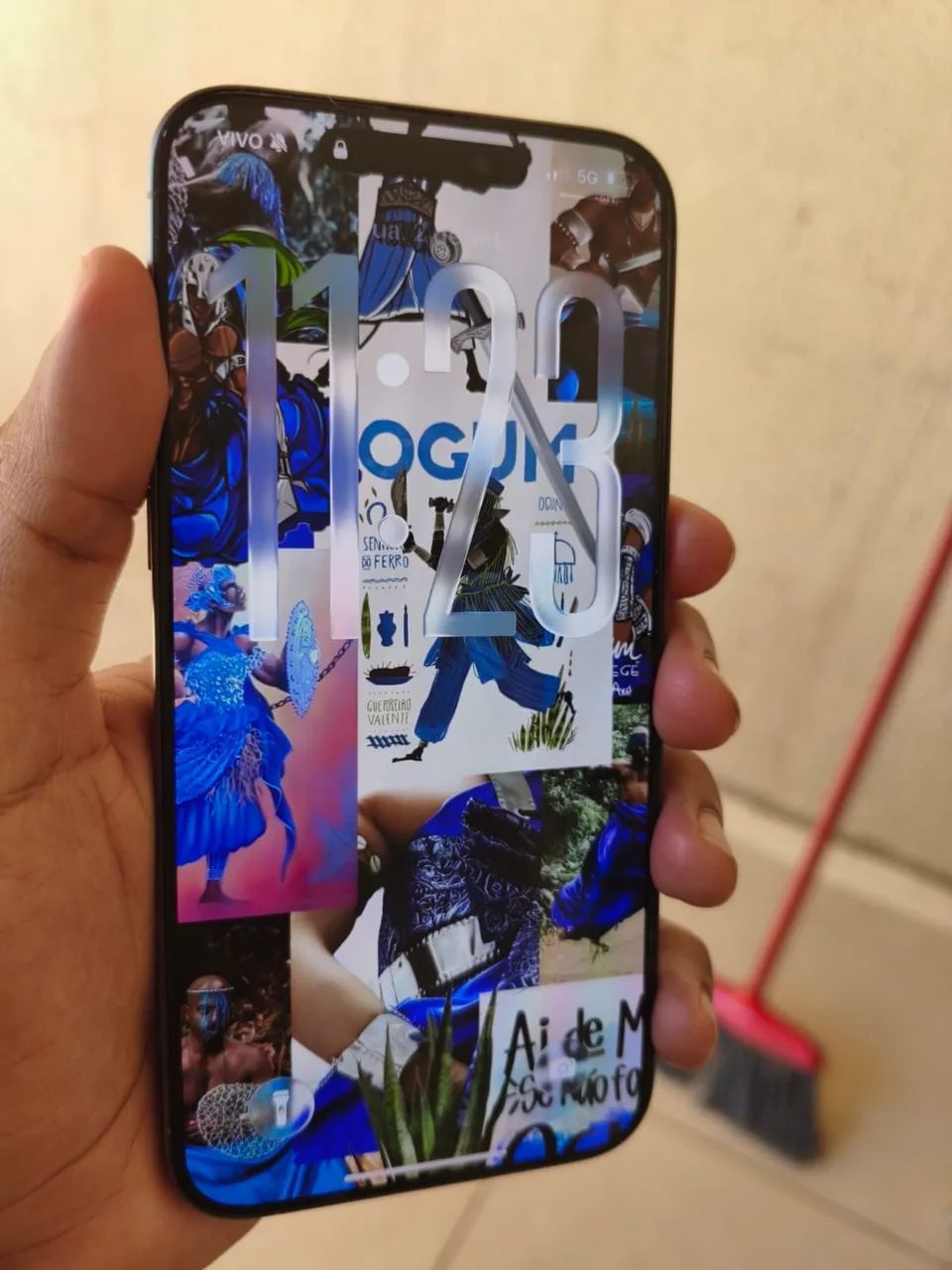 iPhone 15 pro max 25gb