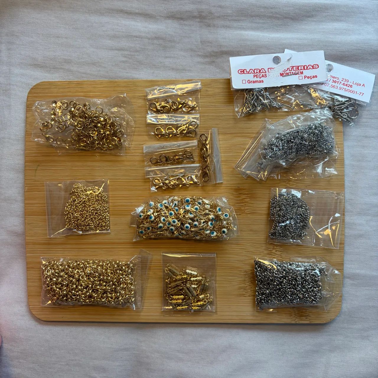 Kit de aviamentos para bijuterias (dourado e prateado)
