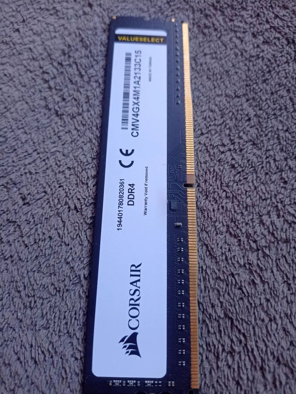 DDR4 4G CORSAIR 2133MHZ VALUE SELECT - Foto 2