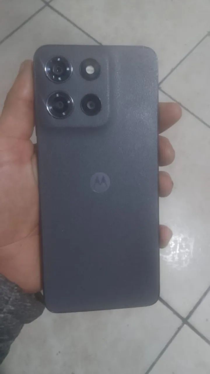 Vendo celular Moto g15 - Foto 2