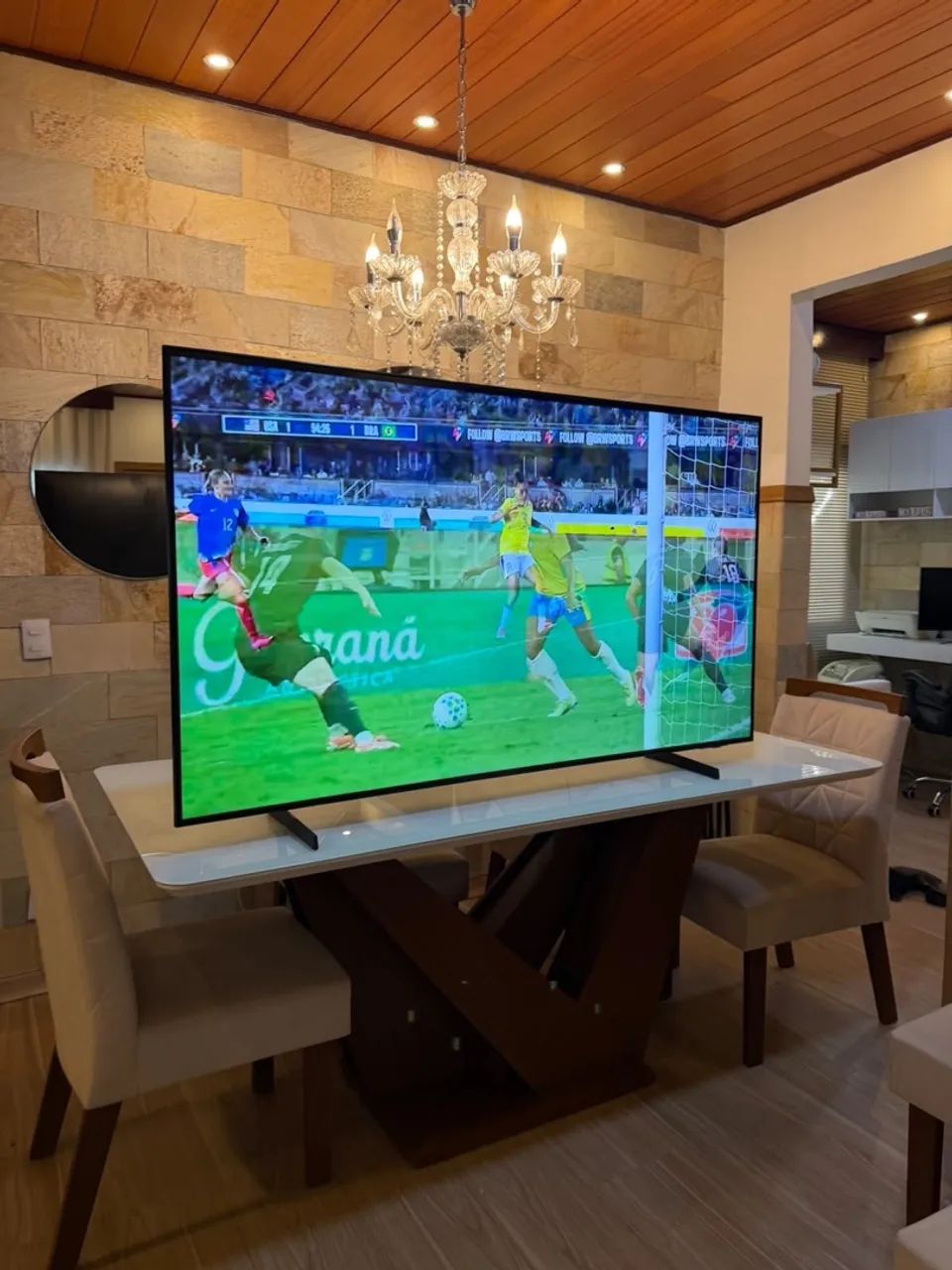 Tv smart Samsung 65 polegadas 4k cristal uhd 