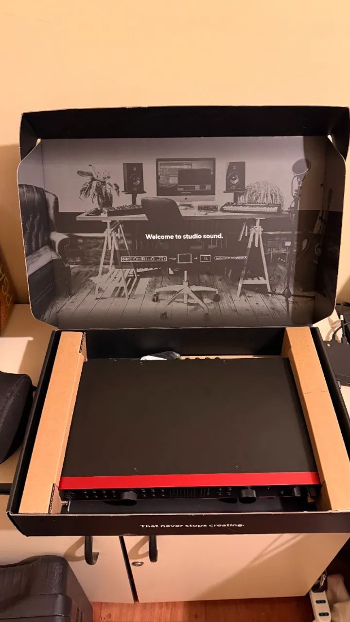 Placa Focusrite Scarlett 18i20 - Foto 2