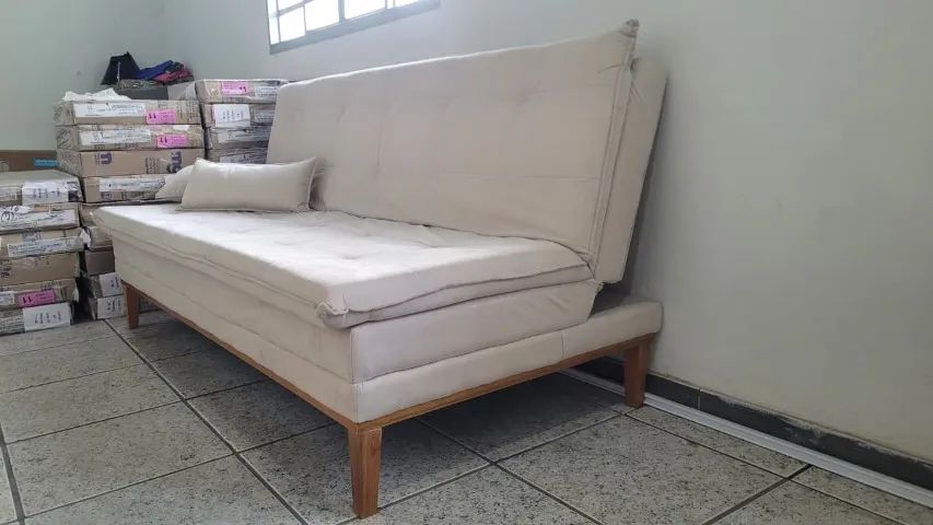 Sofá Cama Casal Reclinável Bege + Almofadas - Moderno e Muito Confortável - Foto 5