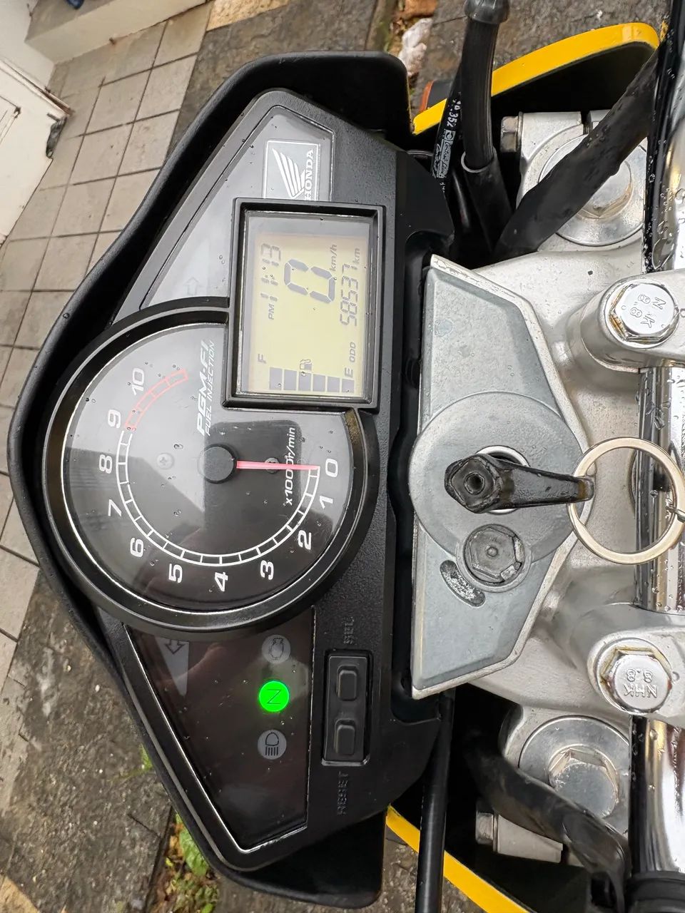 VENDO HONDA CB300R 2011/2012 - Foto 5