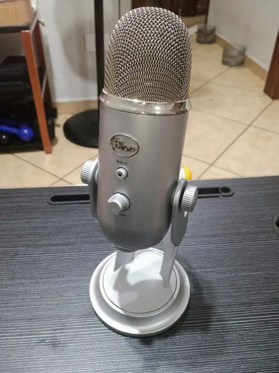 Microfone Blue Yeti USB ? Excelente Estado, Pouquíssimo Uso