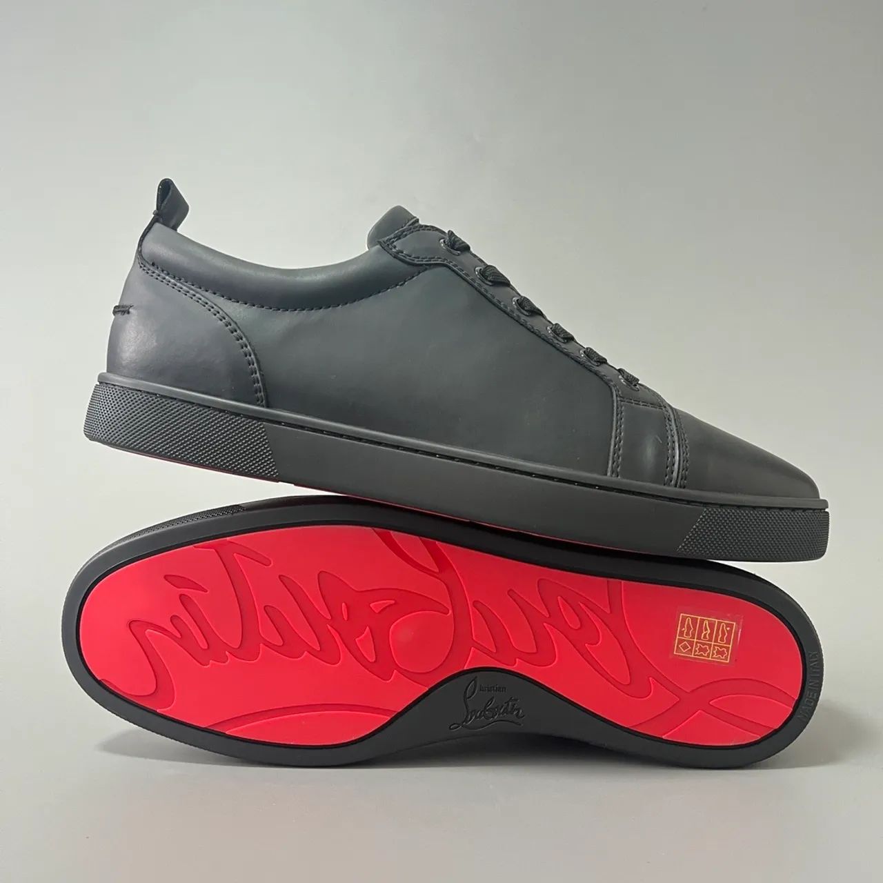 Tênis Cristian Louboutin - Foto 4