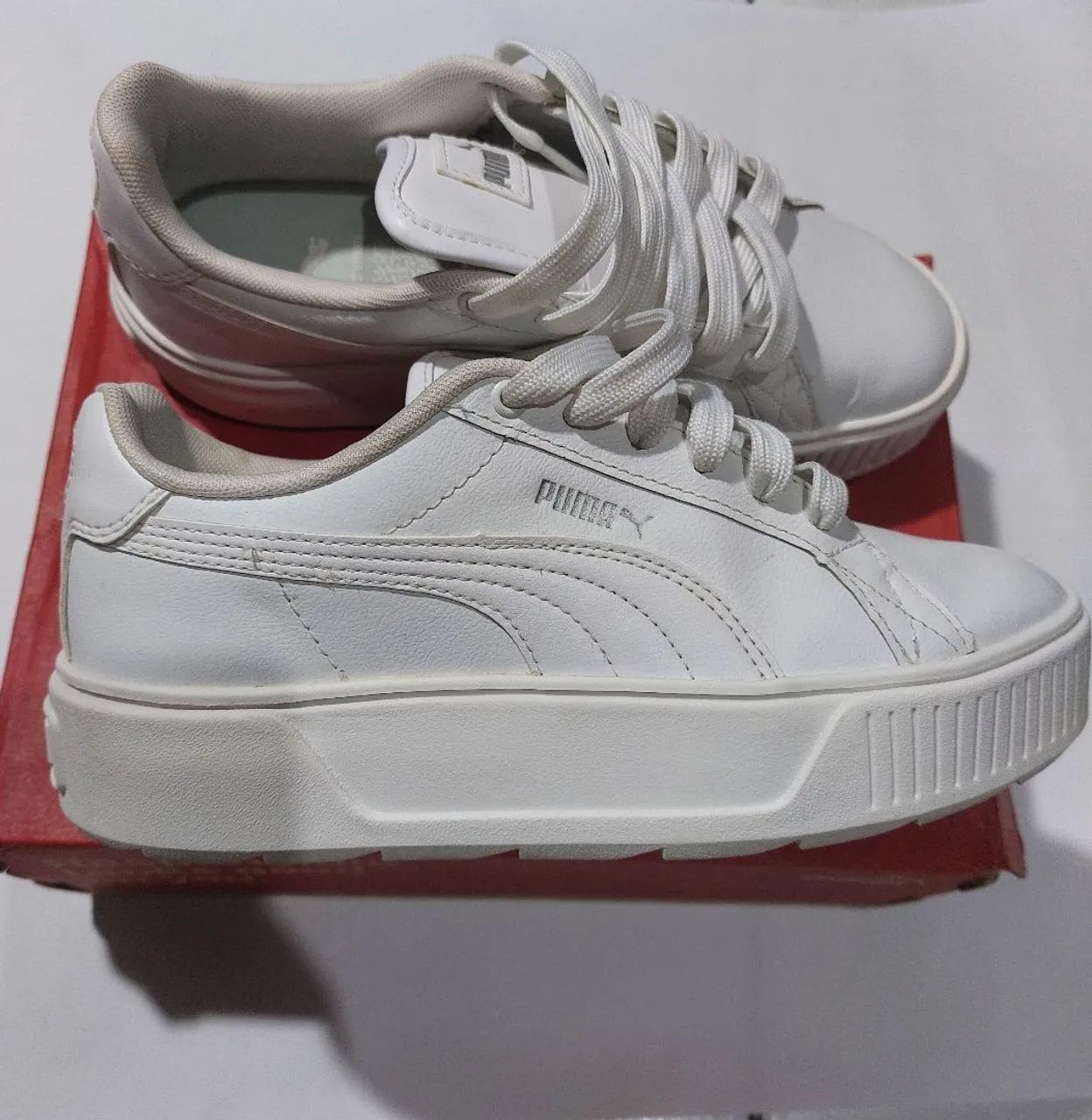 Tênis Puma Feminino cor Branca 