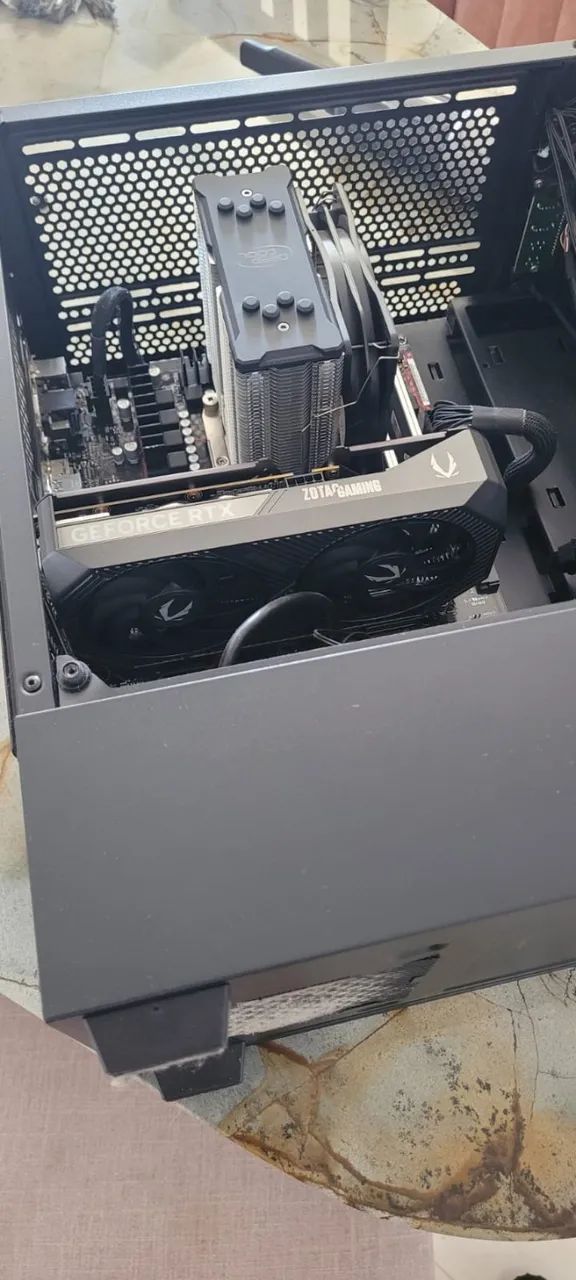 RTX 5060 8GB - Foto 4