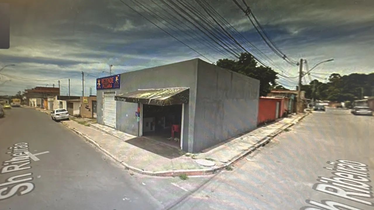 1 Casa e 2 Lojas em Santa Maria 