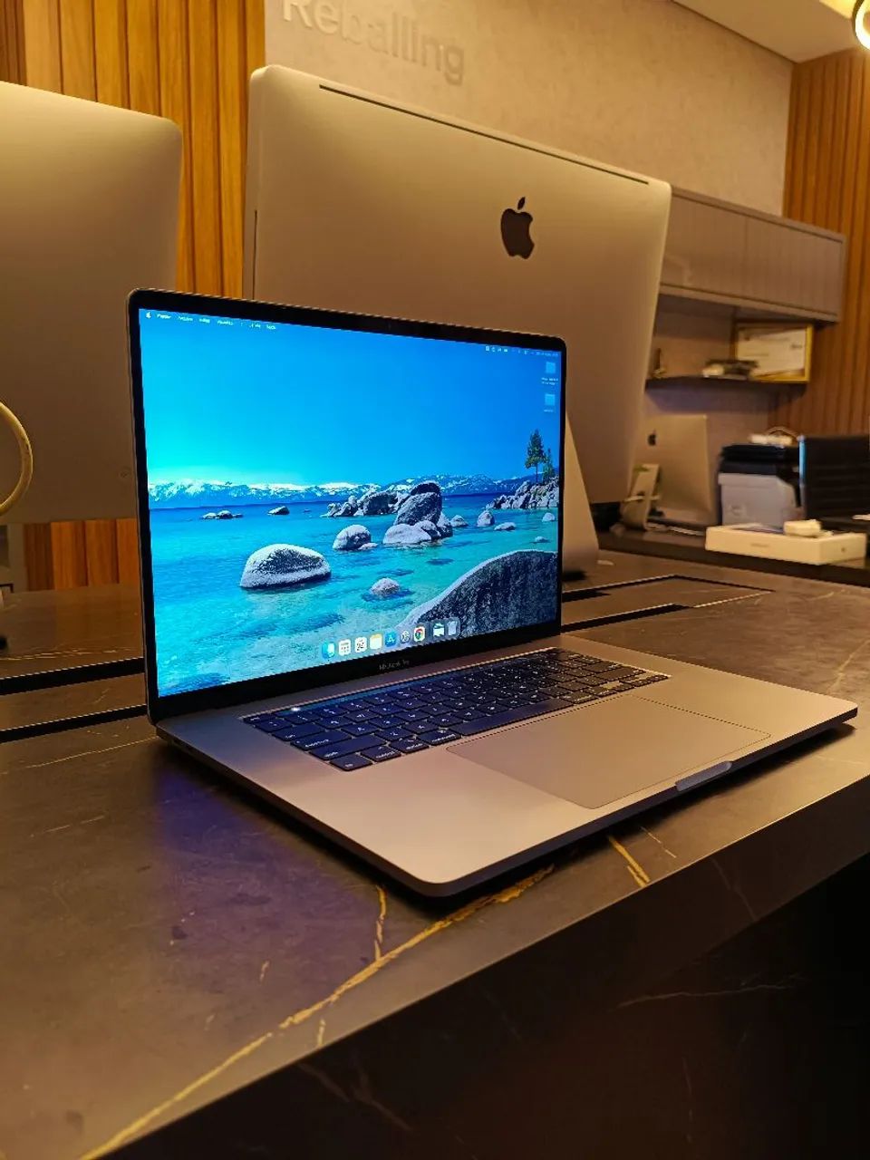 MacBook Pro 16' 2019 - Foto 2