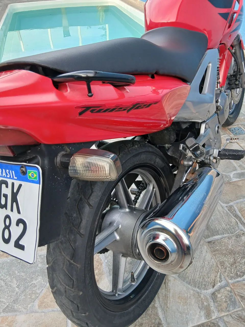 Vendo cbx twister 