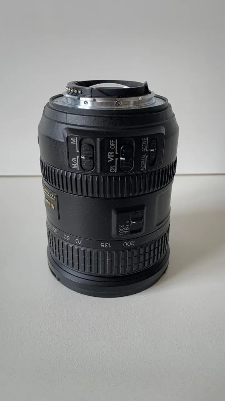 Lente Nikon Af-s Dx 18-200mm F/3.5-5.6g Ed Vr Ii (Usado) - Foto 3