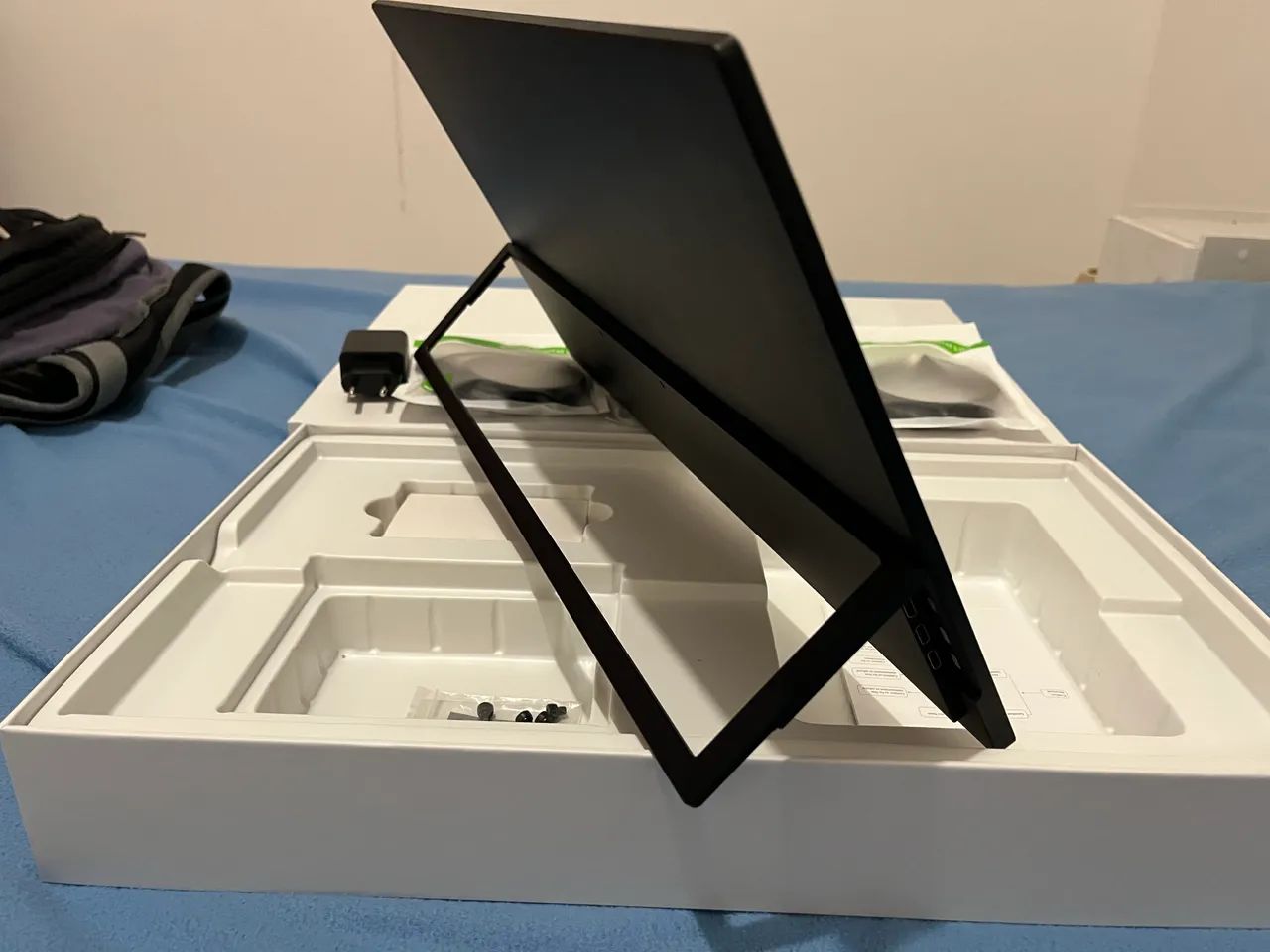 Monitor touchscreen 18.5? 120hz - Foto 2