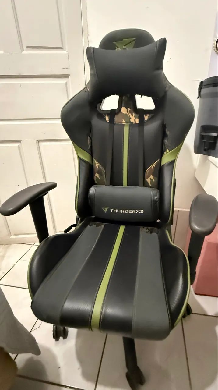 Cadeira Gamer ThunderX3  - Foto 2