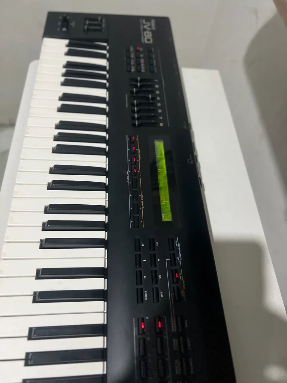 Teclado Roland jv 80 - Instrumentos musicais - Bonsucesso, Rio de