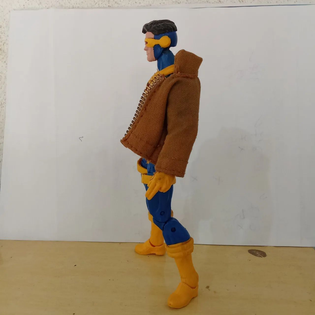 Jaqueta e cabeça Head Custom Cyclops Marvel legends. - Foto 2