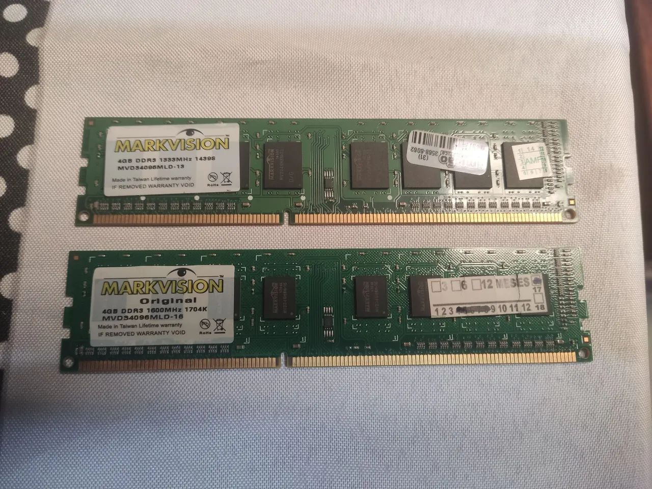 Placa mãe com processador inter core i3 terceira geração + 2 memórias RAM DDR3 - Foto 2