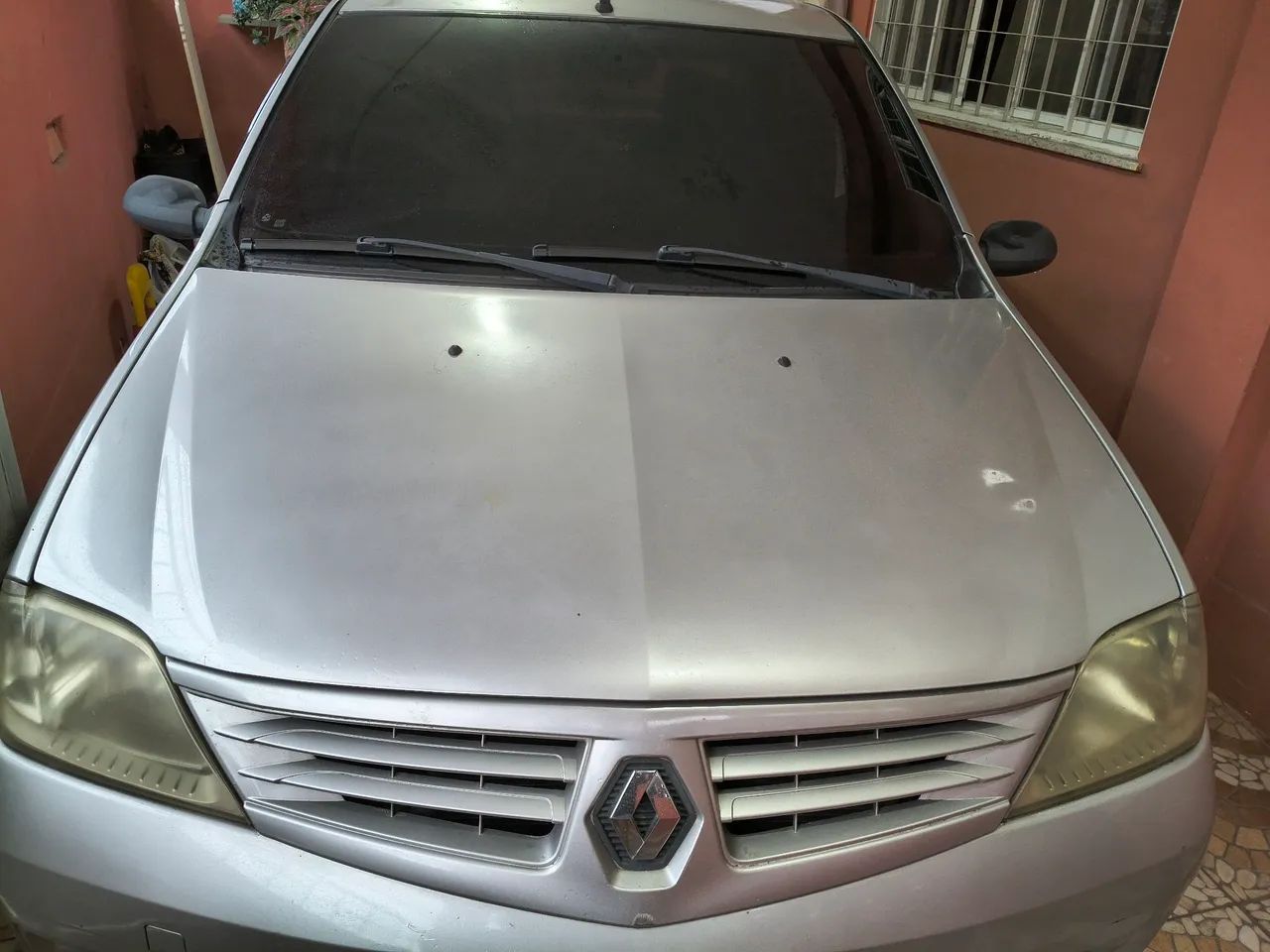 Renault Logan 2009