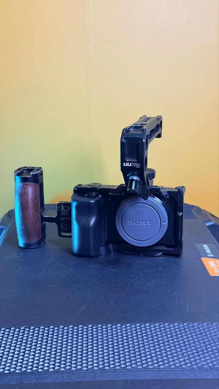 Câmera Sony zve10 4k - Foto 2
