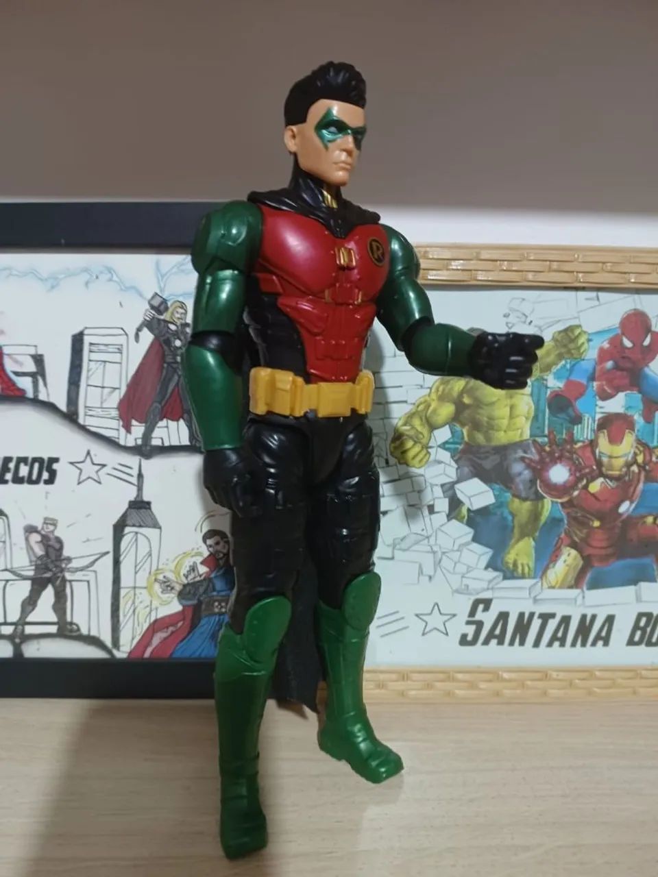 Robin 30 cm original marca Hasbro  - Foto 4