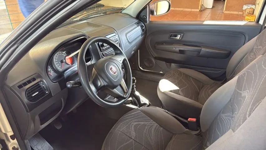 Fiat Strada Working Hard 1.4 Fire Flex 8V CE 2017 - Foto 3