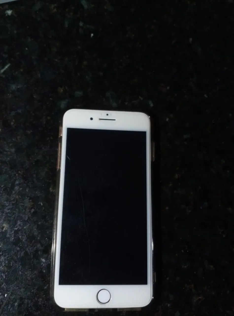 iPhone 8 Plus 64GB - Funcionando - Bom estado - Foto 5