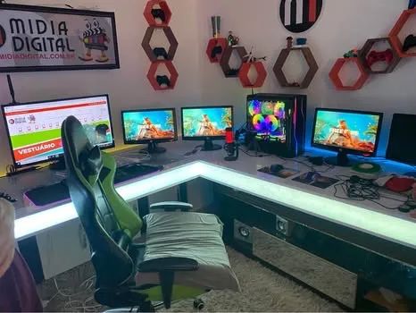 Vendo Mesa Gamer de Alto Luxo - Foto 4