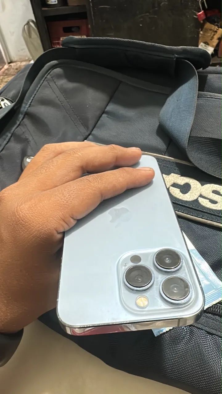 Vende-se iPhone 13 Pro 128gb nunca foi aberto  - Foto 2