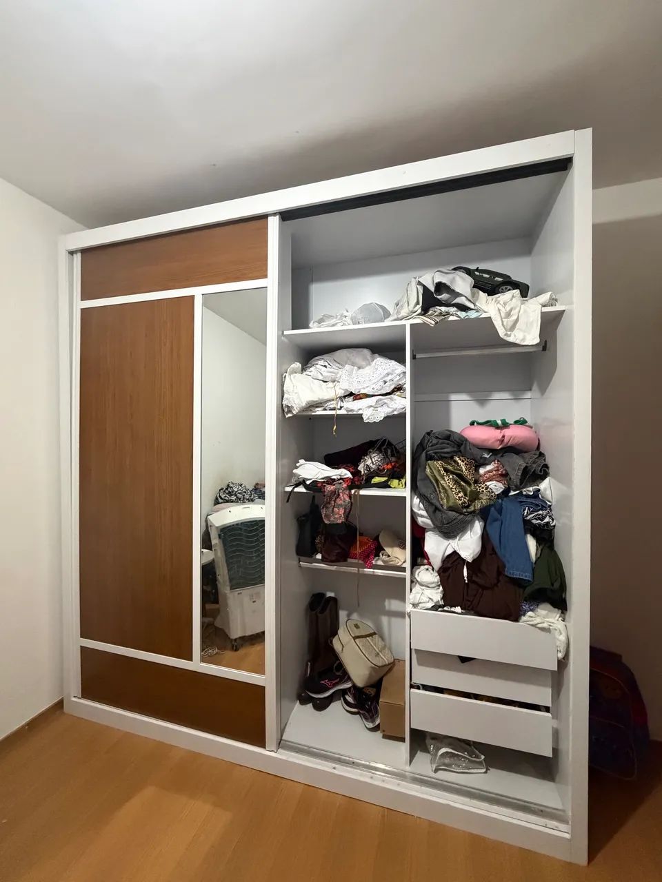 GUARDA ROUPA CASAL  - Foto 3