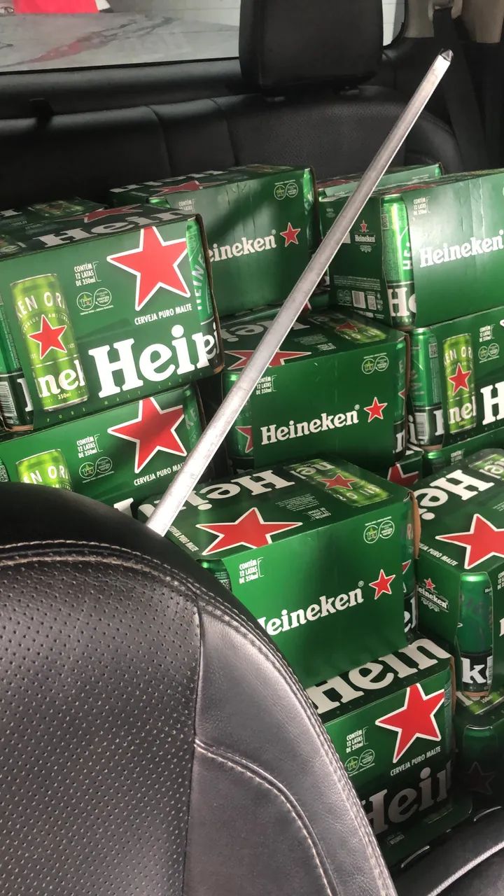 Preciso de uma menina que resida próximo cruz das arma