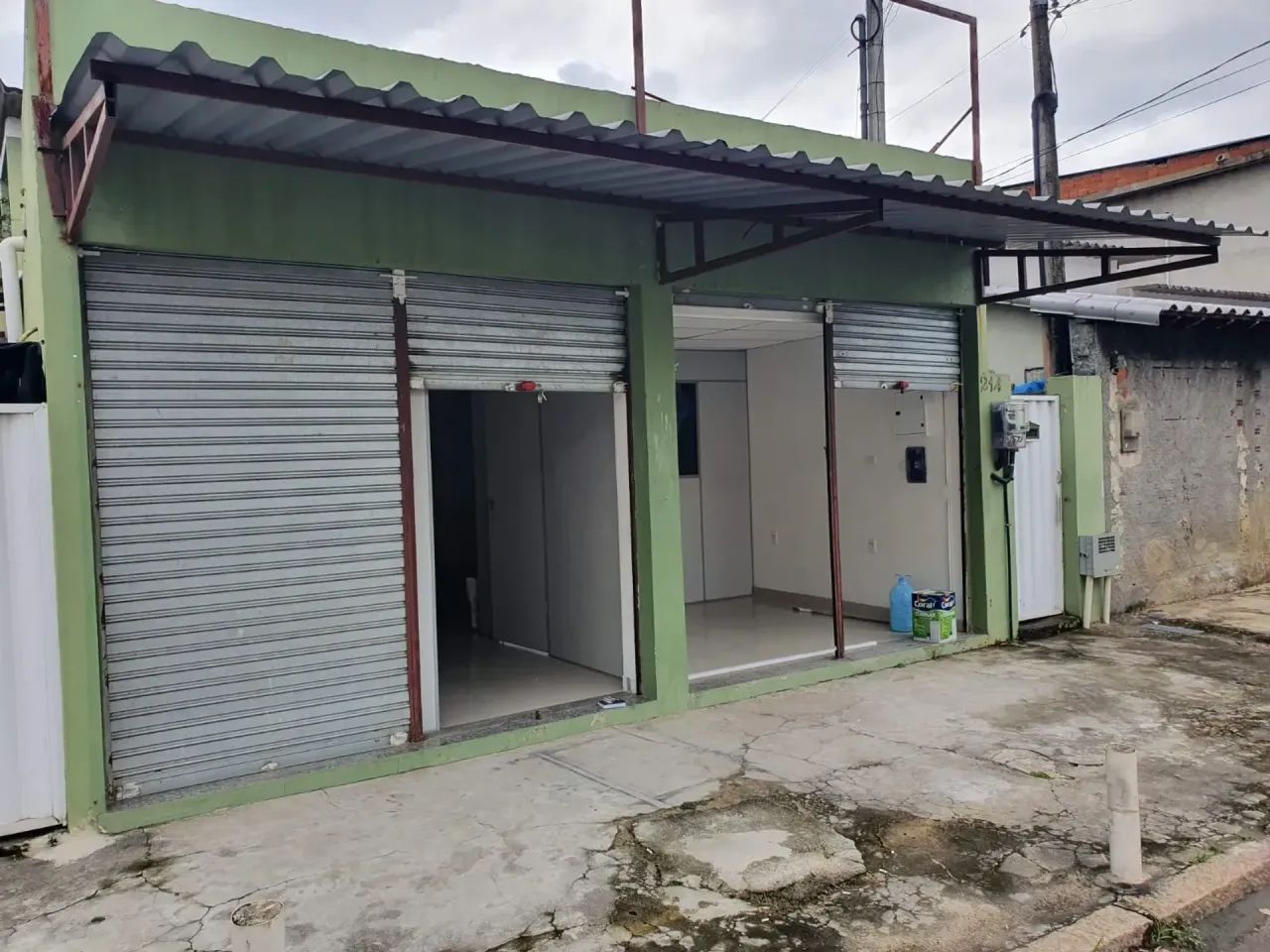 Lojas em ótimo Ponto Comercial em Campo Grande RJ - Foto 3