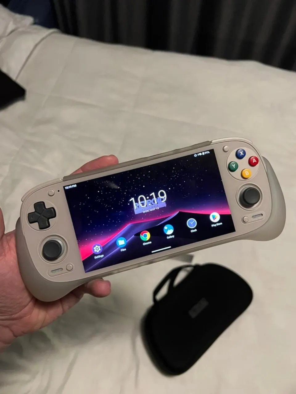 Retroid Pocket 4 Pro + Dock + Grip + Case para transporte + SD