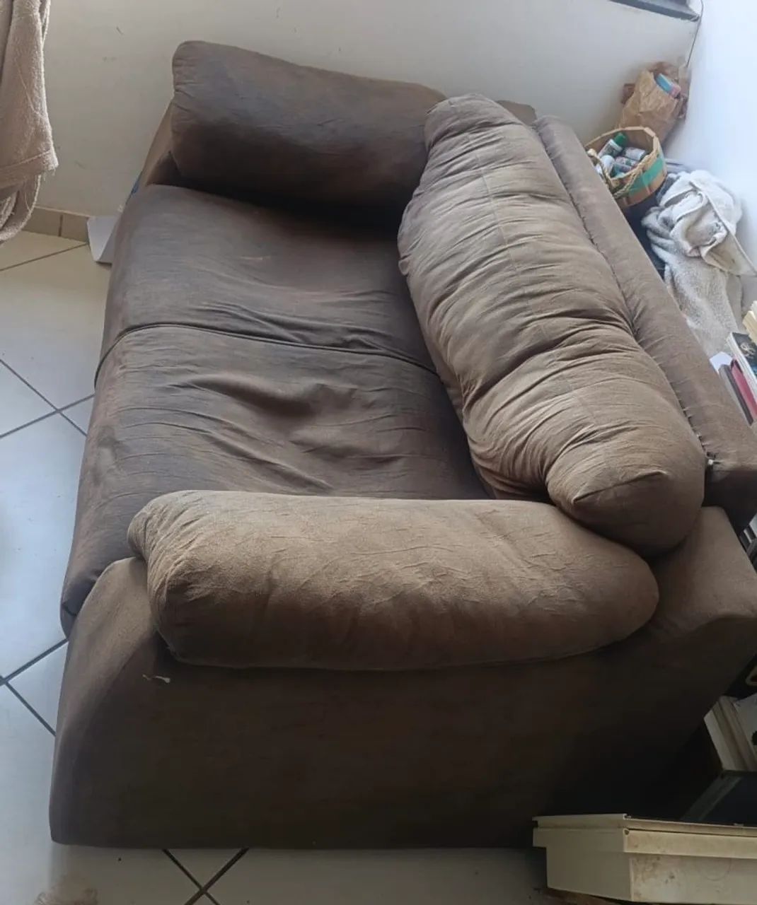 Vendo conjunto de sofás - 2 e 3 lugares - Foto 2