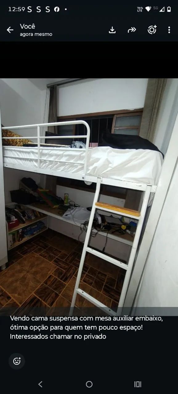 Cama Suspensa com mesa auxiliar