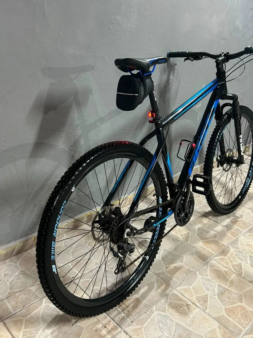 Bicicleta First Aro 29 - Com Acessórios - Foto 4