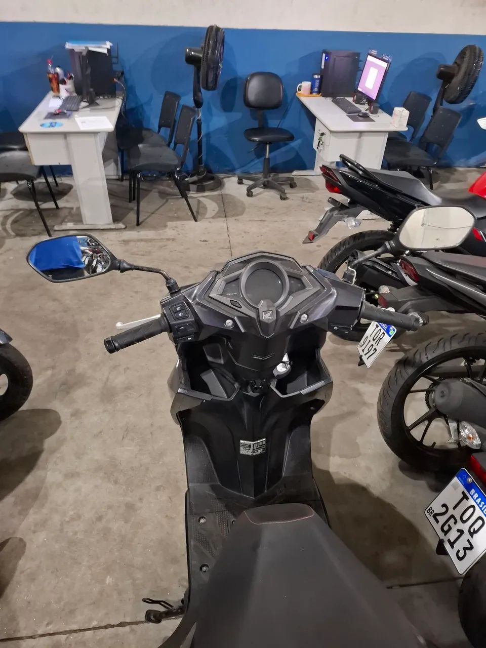 Honda Elite 2023 - Foto 2