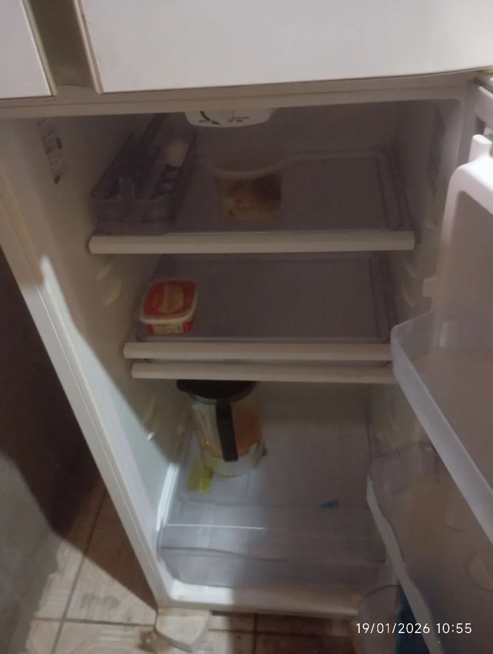 Geladeira semi nova - Foto 4