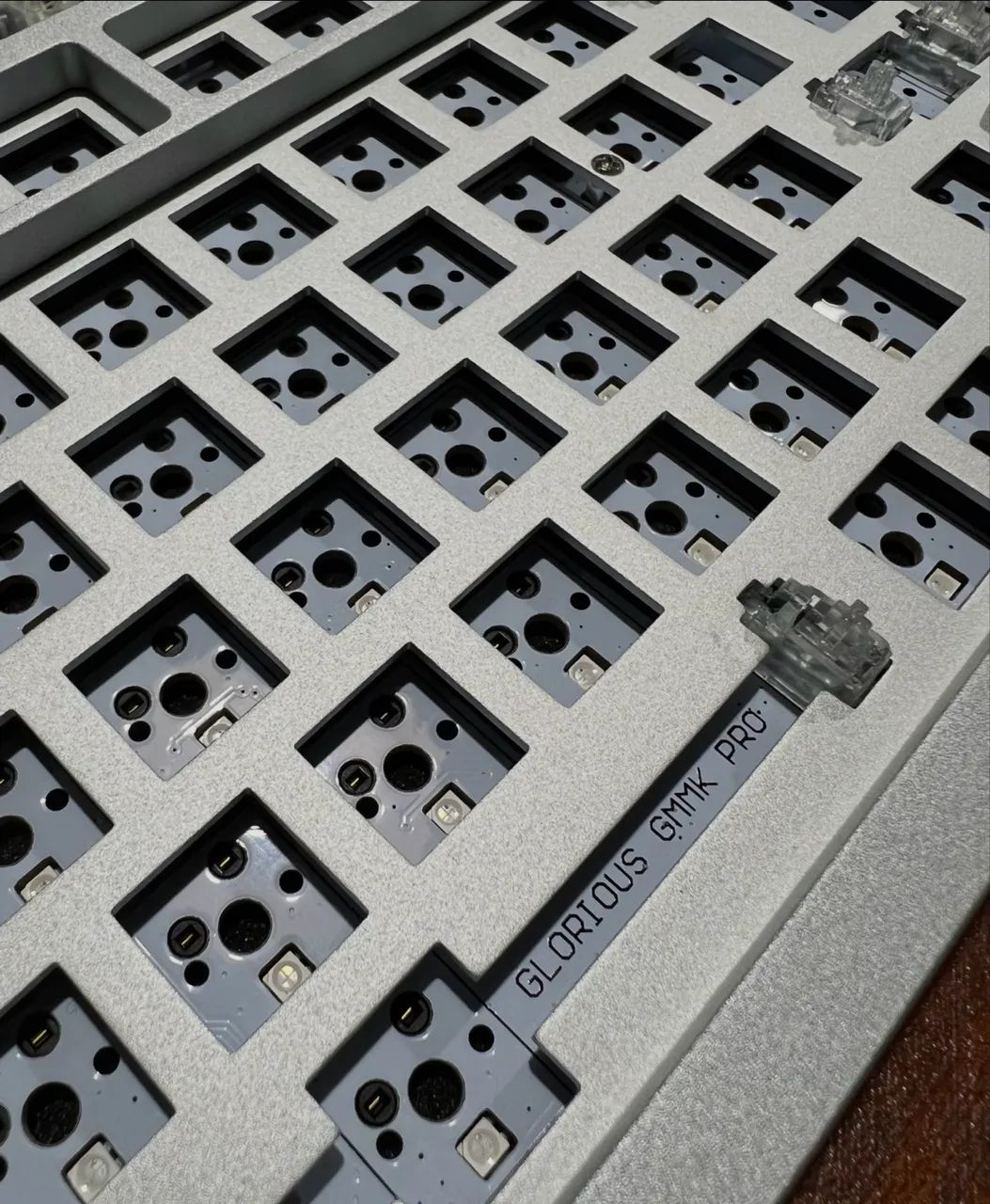 Teclado GMMK PRO SILVER  - Foto 3