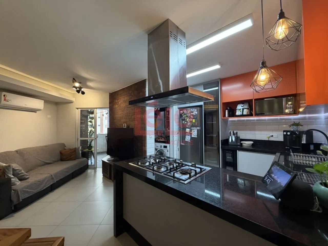 Apartamento MOBILIADO à Venda no Novo Centro de Maringá. - Foto 3