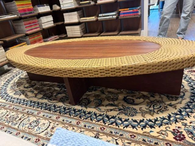 Mesa de Centro Design Orgânico em Madeira e Rattan - Foto 2